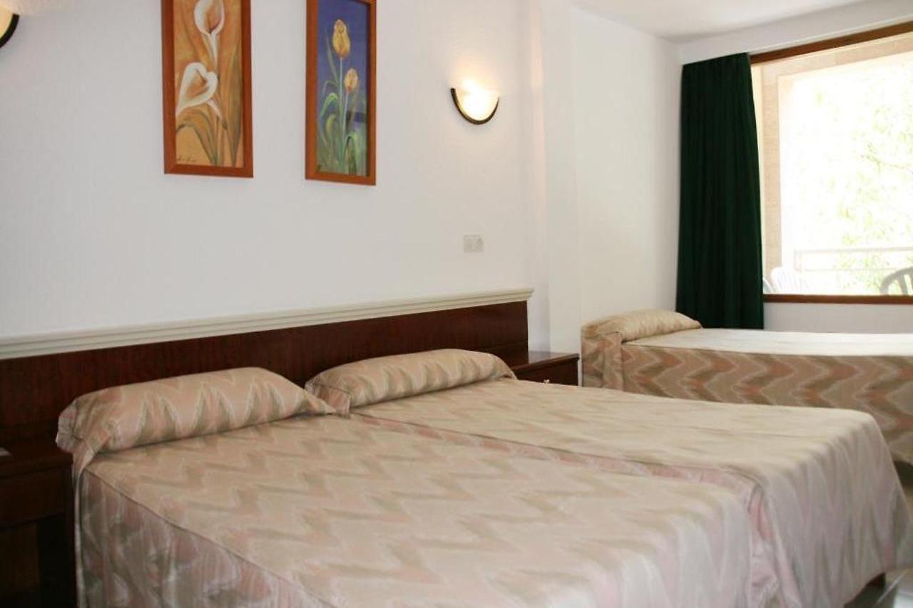 Hotel La Nina Cala Millor  Bagian luar foto