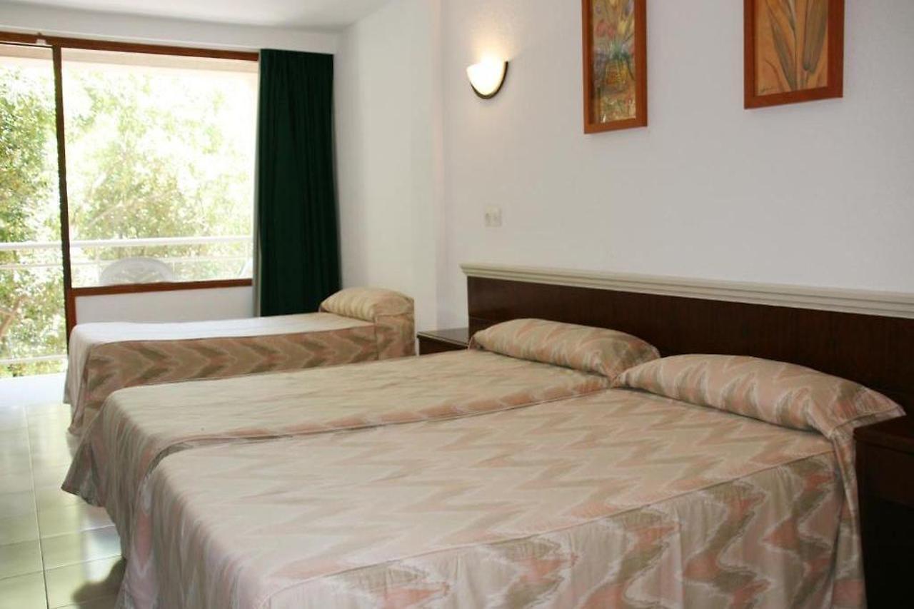 Hotel La Nina Cala Millor  Bagian luar foto